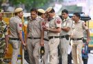 दिल्ली पुलिस ने स्नैचिंग और लूट के मामलों में वांछित अपराधी को मुठभेड़ के बाद किया गिरफ्तार