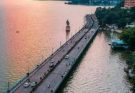 भोपाल : वीआईपी रोड पर पानी में कूदने जा रही युवती को गोताखोर ने तत्परता दिखा कर बचाया